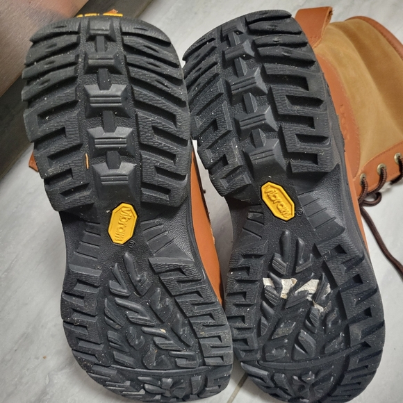 UGG-Vibram Women's Tan Leather and Black Lace-Up Winter Boots- Sheepskin SZ 7 - Picture 12 of 12